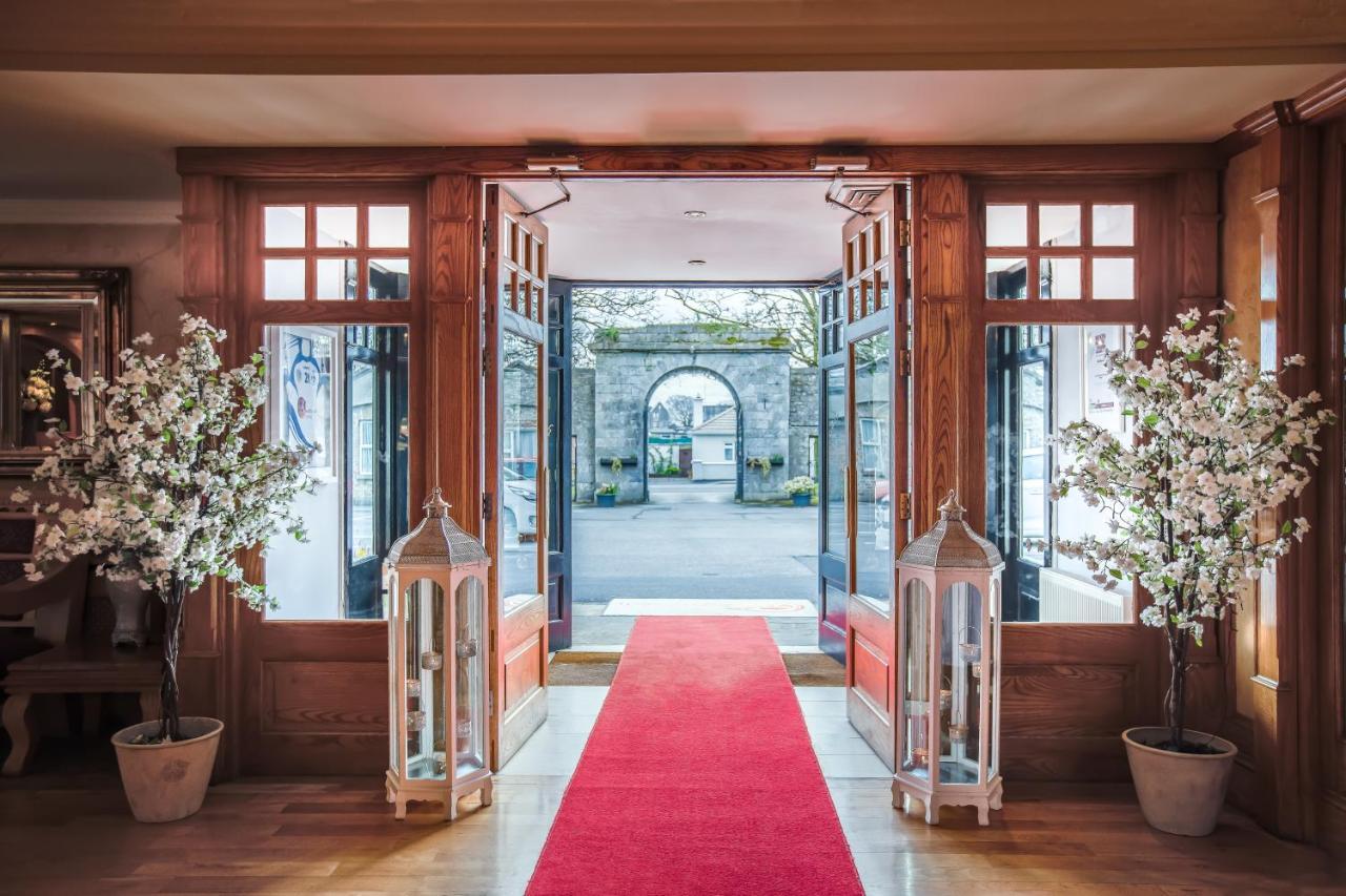 Castle Arch Hotel تريم المظهر الخارجي الصورة