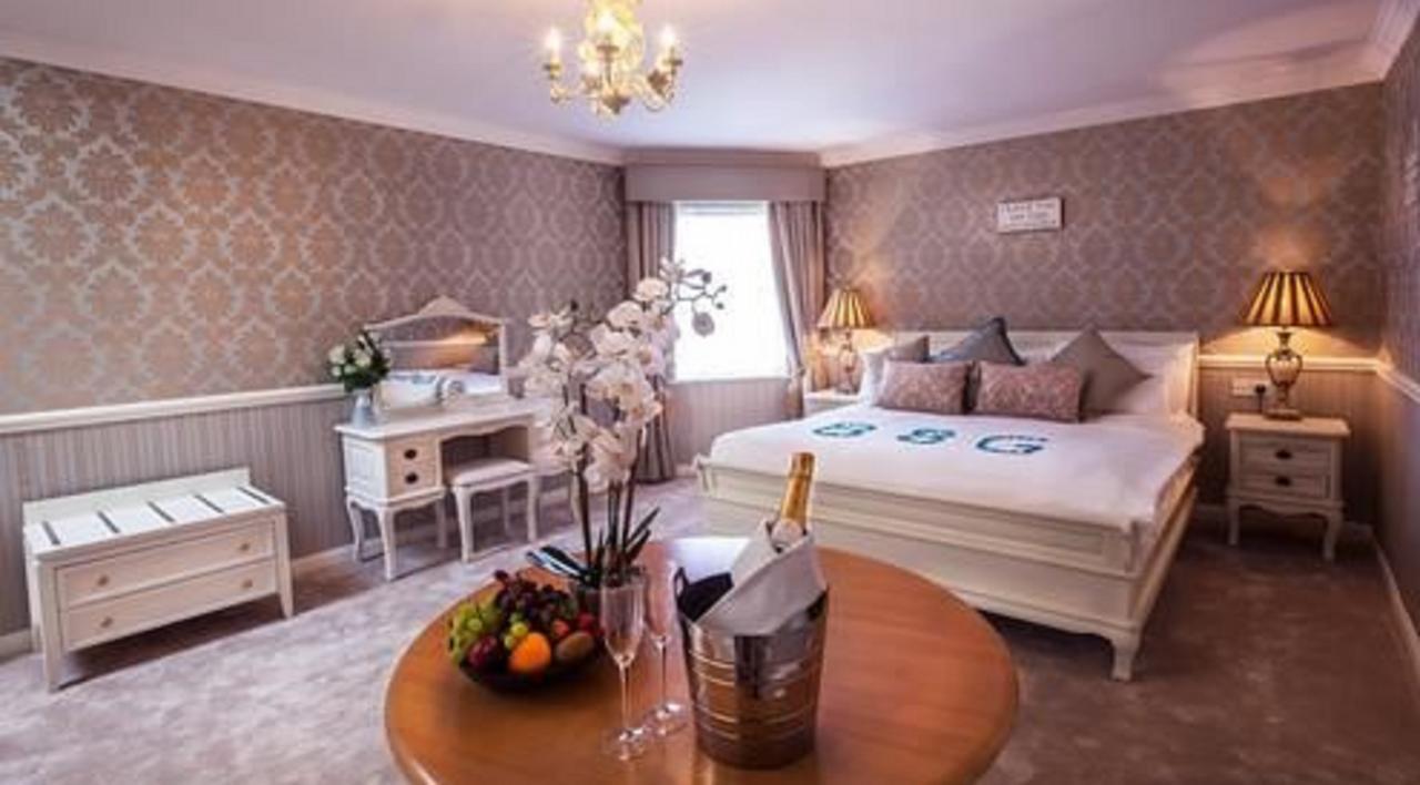 Castle Arch Hotel تريم المظهر الخارجي الصورة