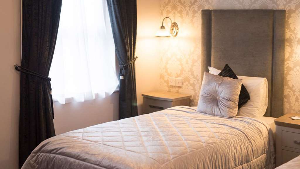 Castle Arch Hotel تريم الغرفة الصورة